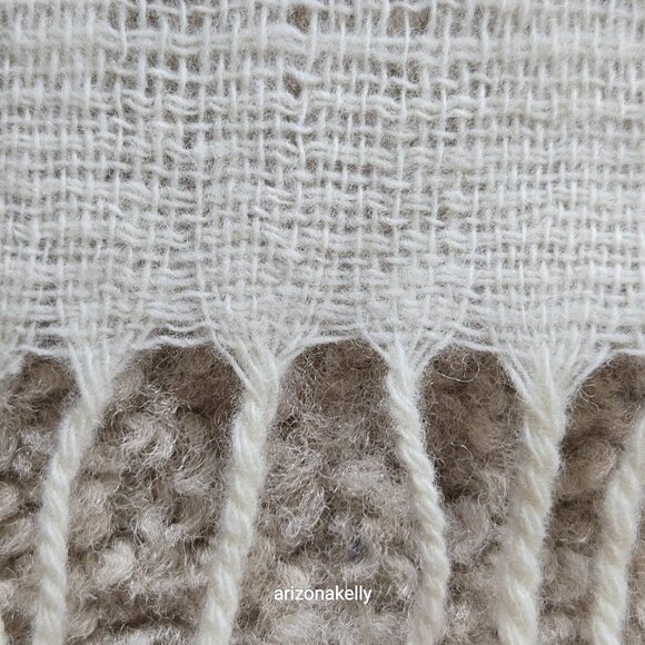 NWOT Woven Wool Scarf Ivory Woolmark Lightweight - Picture 6 of 11